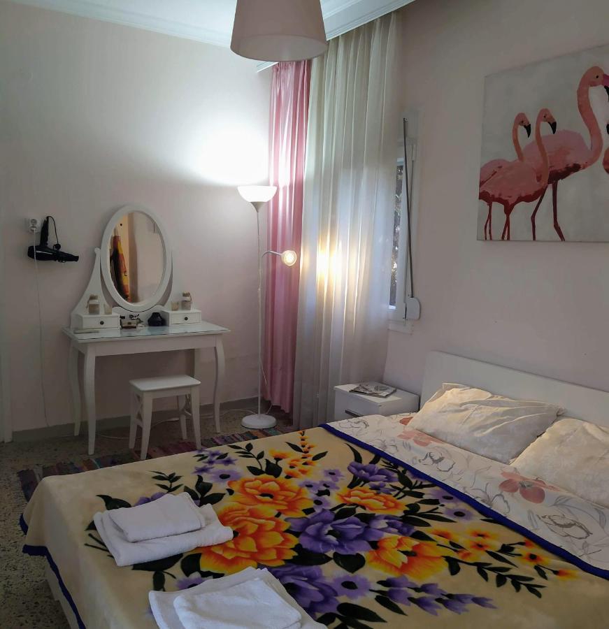 Apartment Next To The Sea Peraía Екстериор снимка