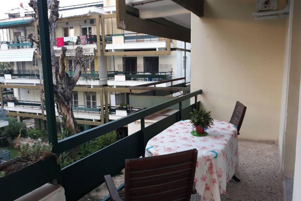 Apartment Next To The Sea Peraía Екстериор снимка