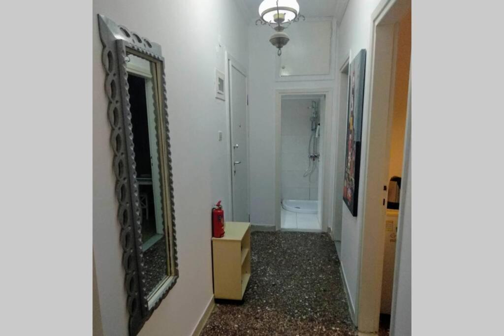 Apartment Next To The Sea Peraía Екстериор снимка
