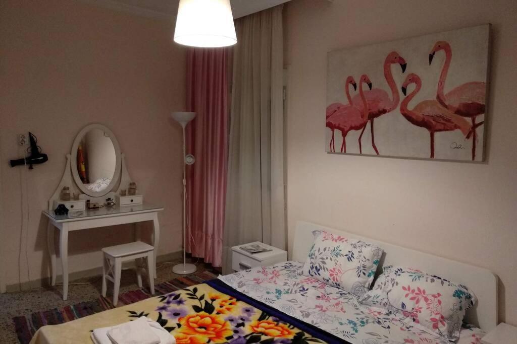 Apartment Next To The Sea Peraía Екстериор снимка