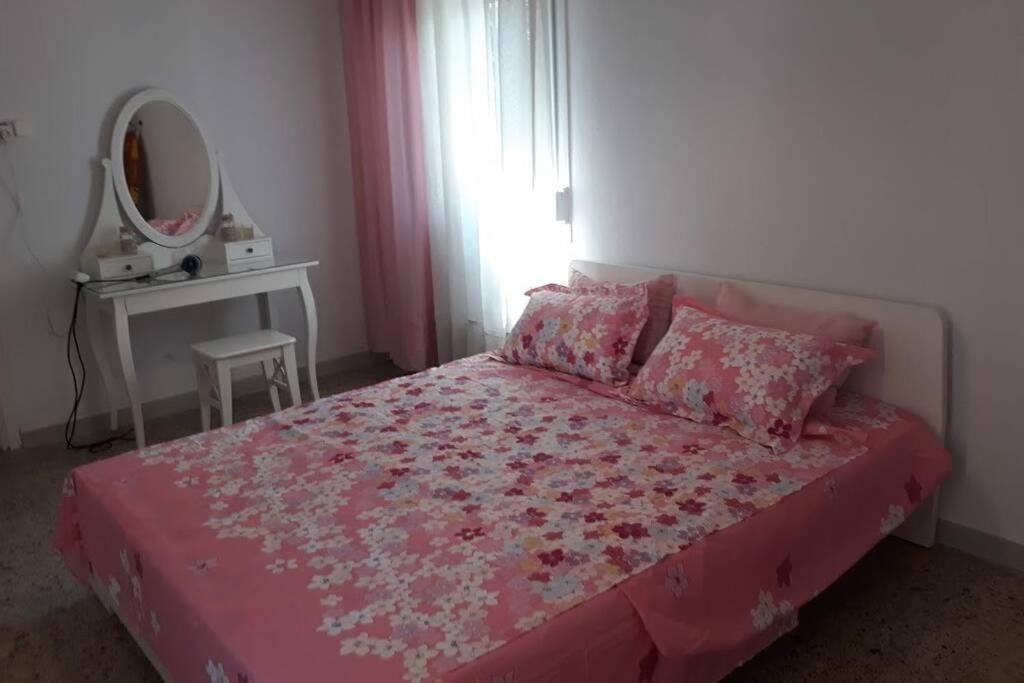 Apartment Next To The Sea Peraía Екстериор снимка