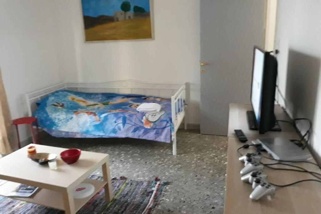 Apartment Next To The Sea Peraía Екстериор снимка